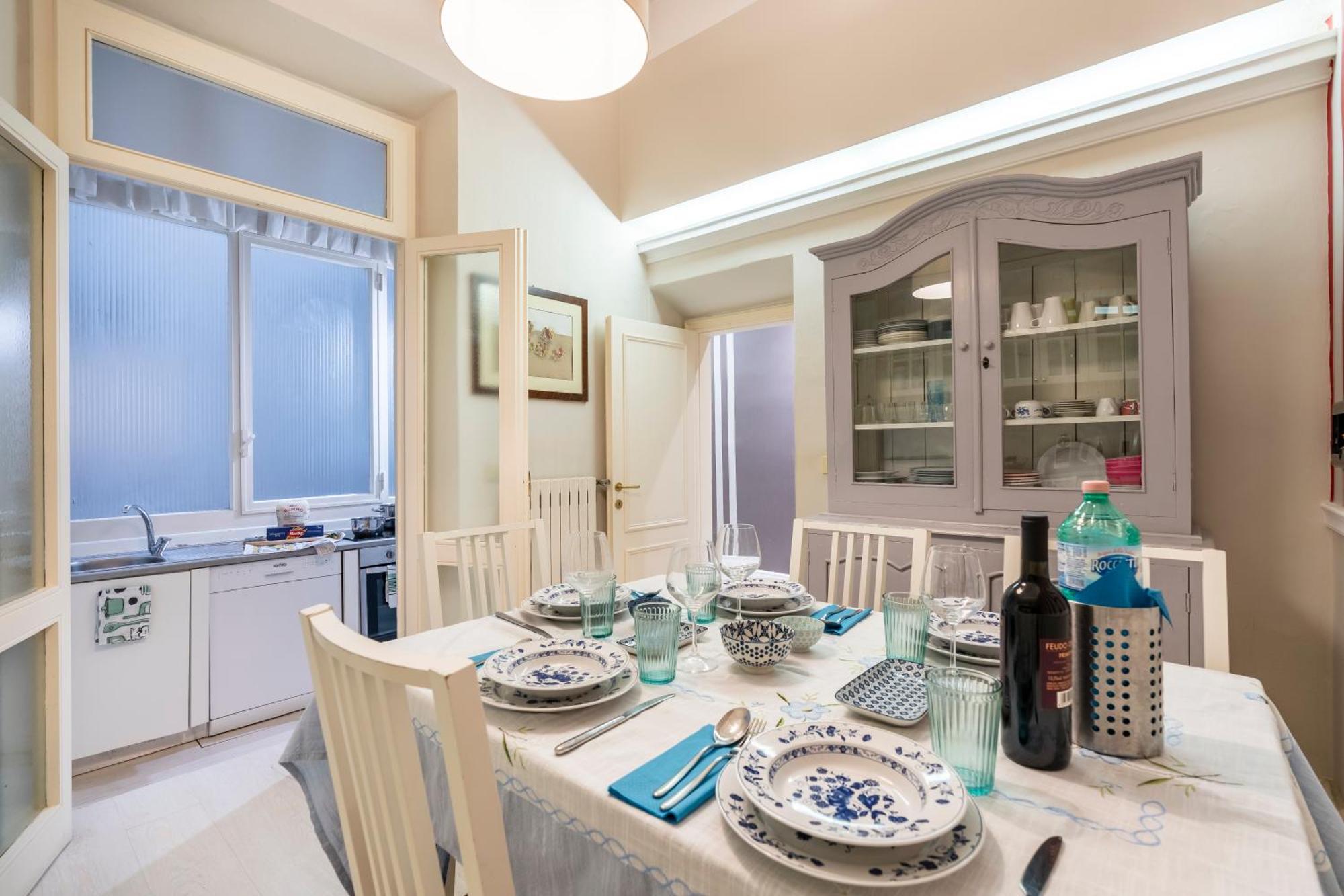 Appartement Historic Borgo Ognissanti, 8 Florence